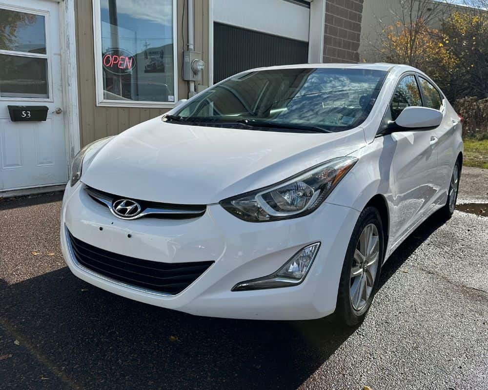 Hyundai Elantra 2016 - PB13